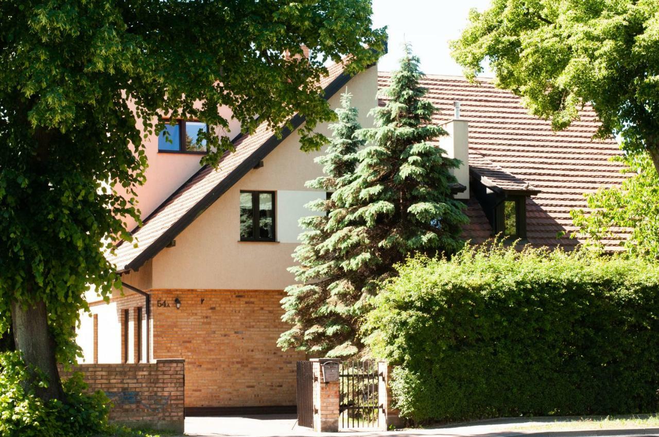 Willa Goscinny Dom Kołobrzeg Exteriör bild